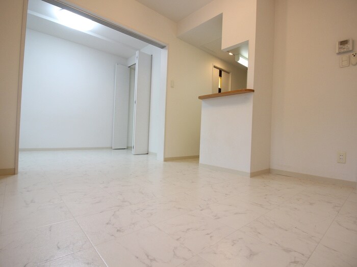 物件内観写真21　(居室)