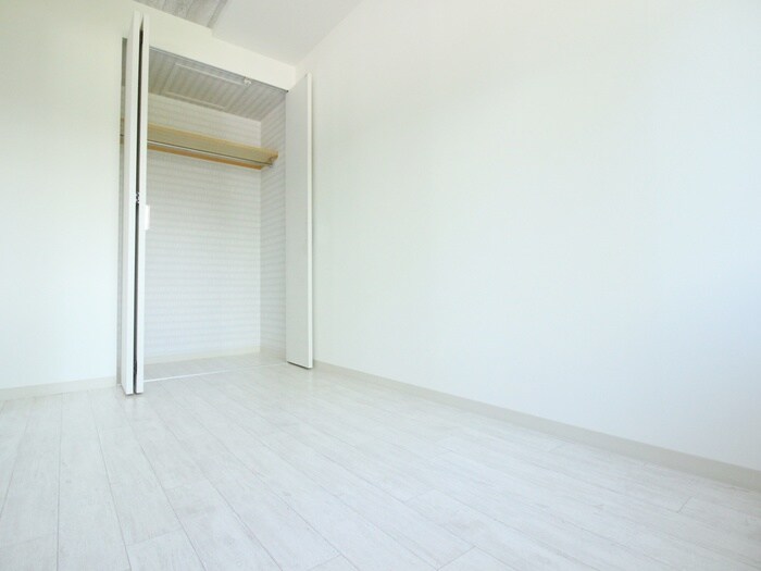 物件内観写真22　(居室)