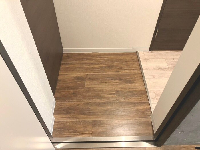 物件内観写真19　(玄関)