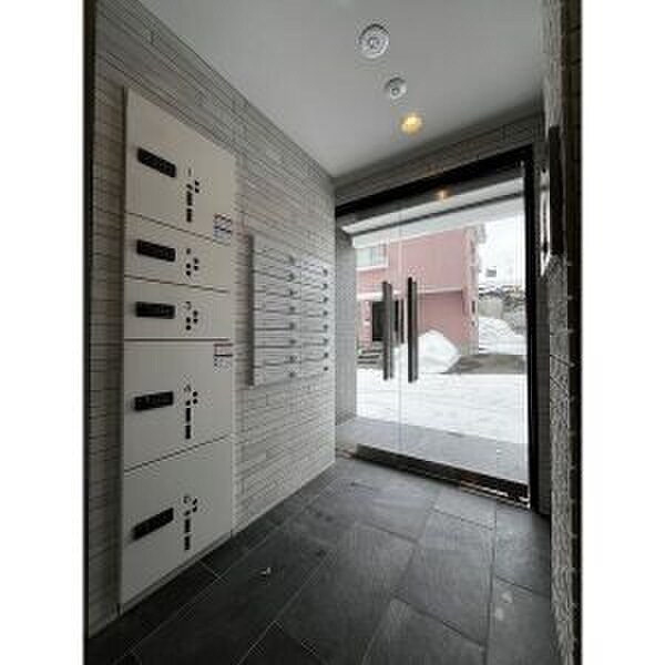 物件外観写真2　(建物設備)