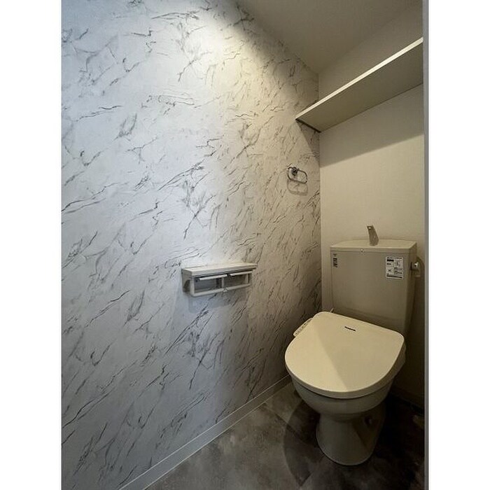 物件内観写真14　(トイレ)