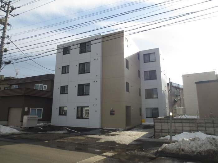 物件外観写真4　(外観写真)