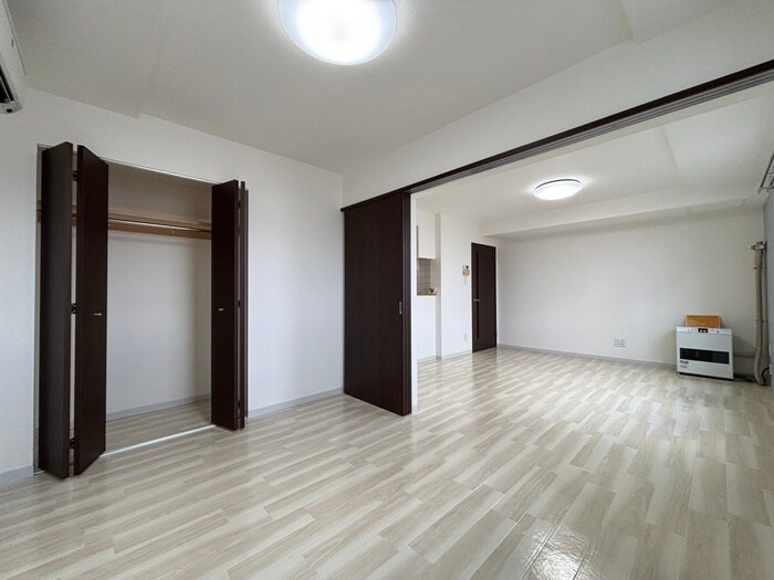 物件内観写真12　(居室)