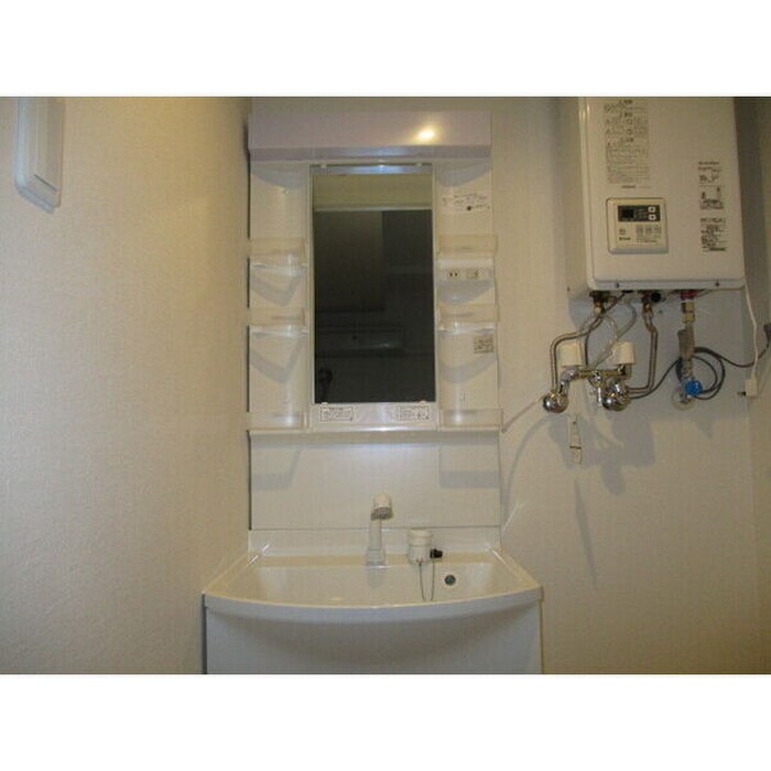 物件内観写真12　(洗面)