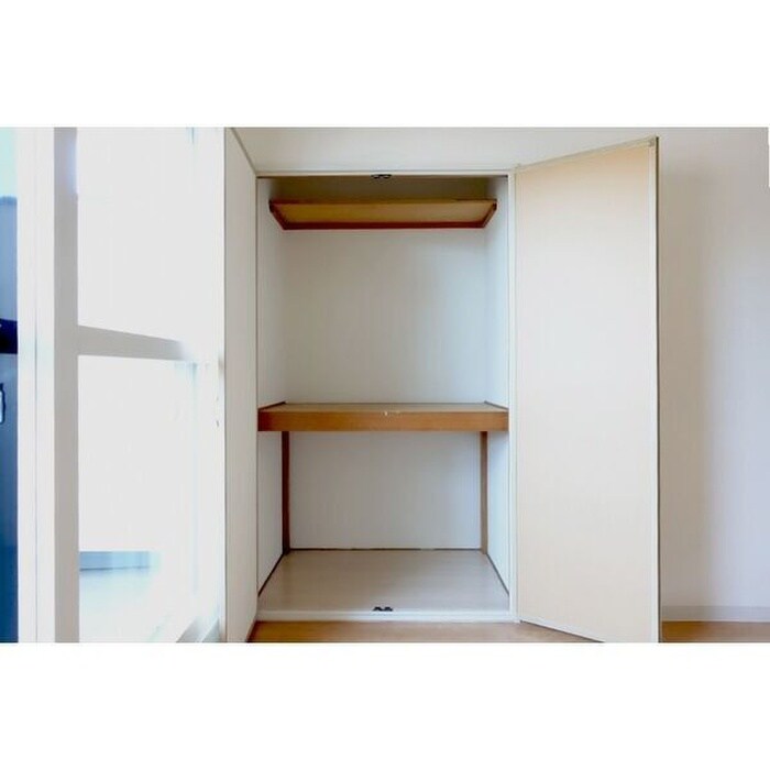 物件内観写真9　(収納)