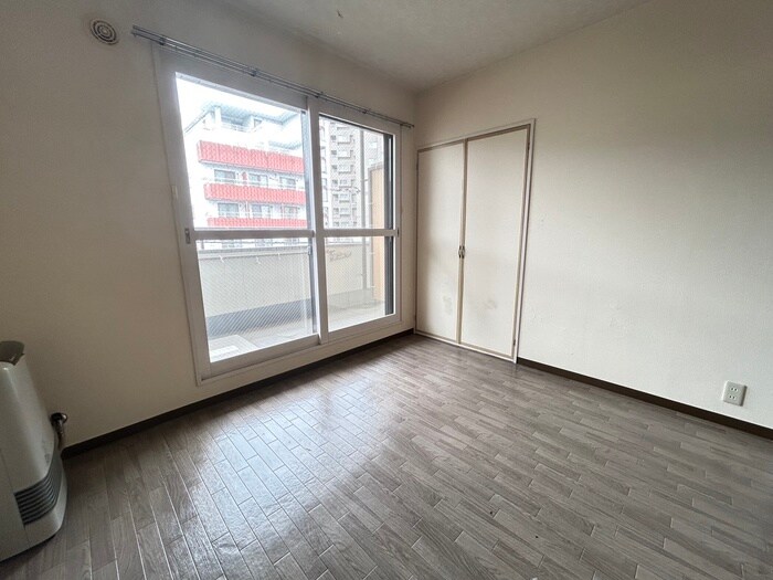 物件内観写真14　(居室)