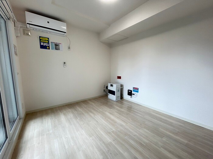 物件内観写真15　(居室)