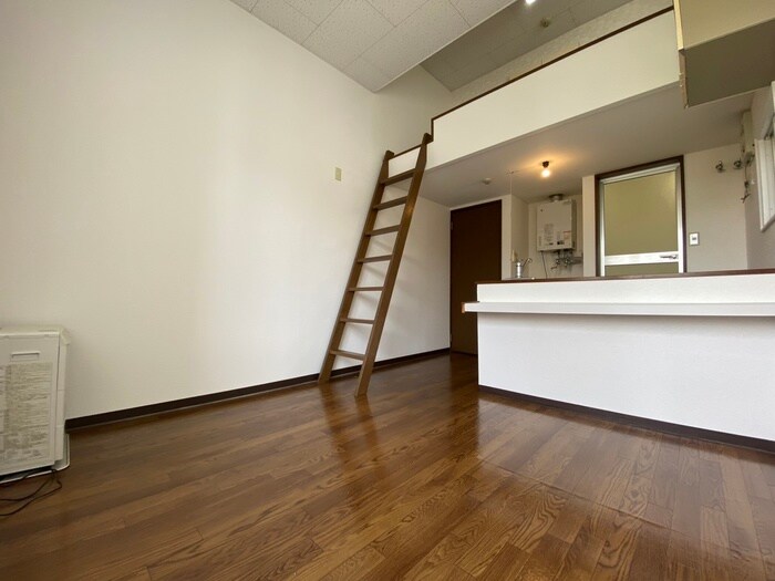 物件内観写真8　(居室)