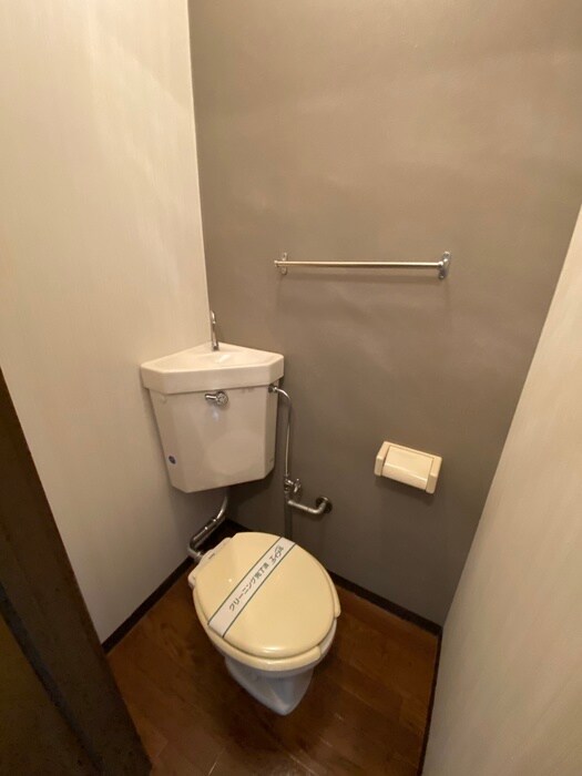 物件内観写真17　(トイレ)