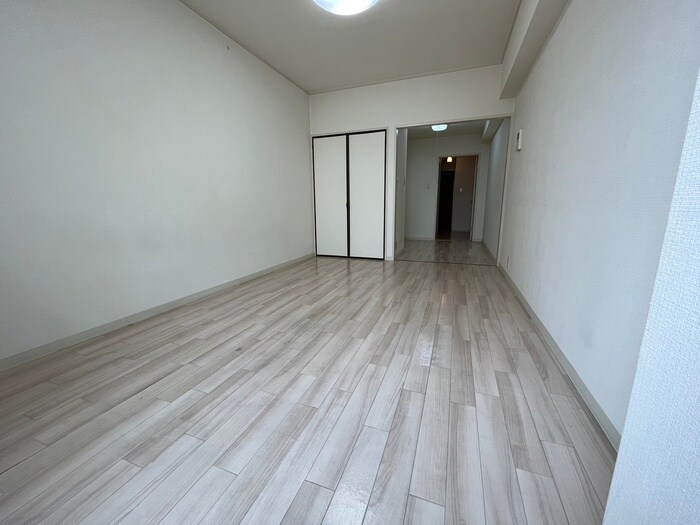 物件内観写真6　(居室)