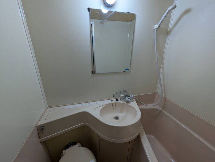 物件内観写真12　(洗面)