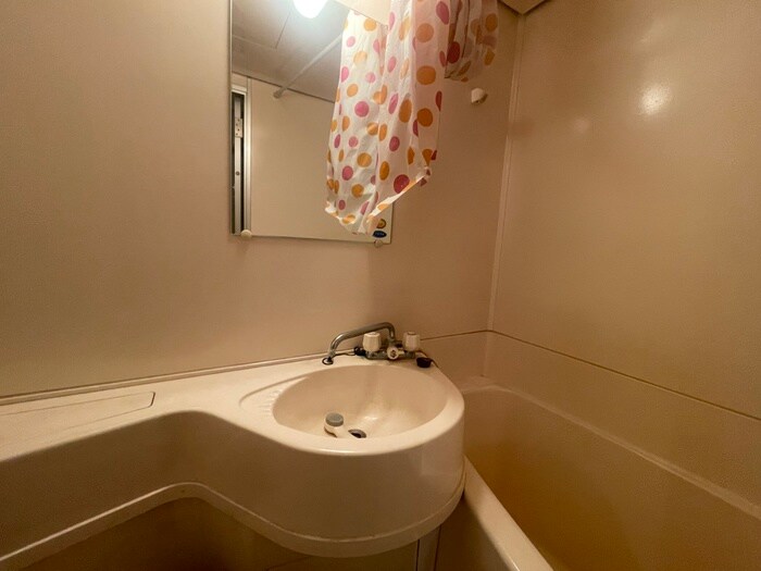 物件内観写真14　(洗面)