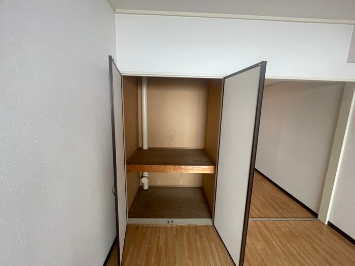 物件内観写真15　(収納)
