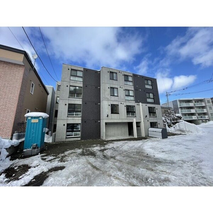 物件外観写真2　(外観写真)