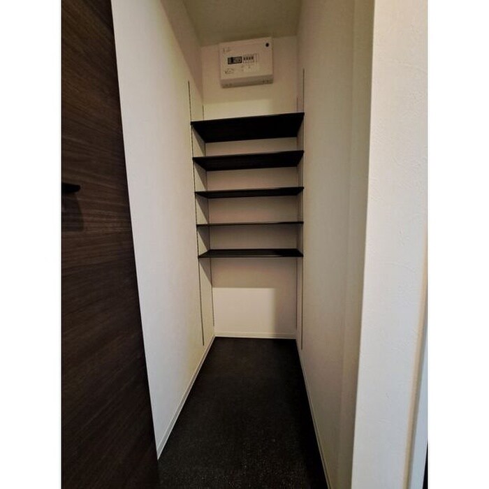 物件内観写真14　(靴箱)