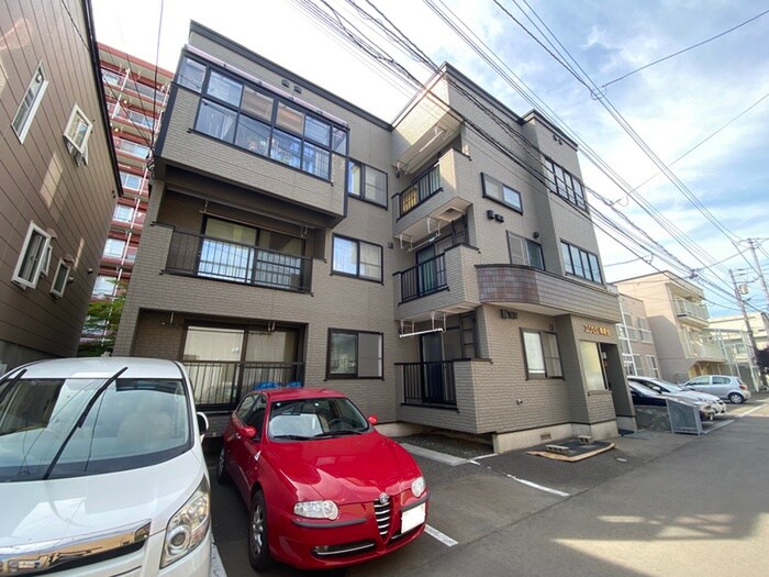 物件外観写真1　(外観写真)