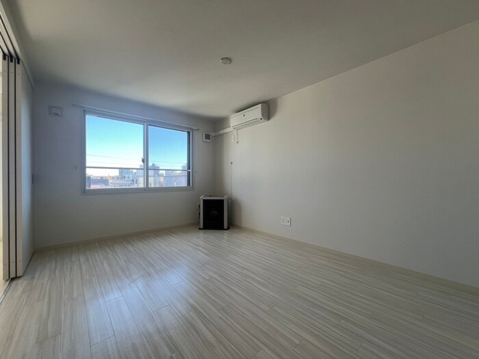 物件内観写真20　(居室)