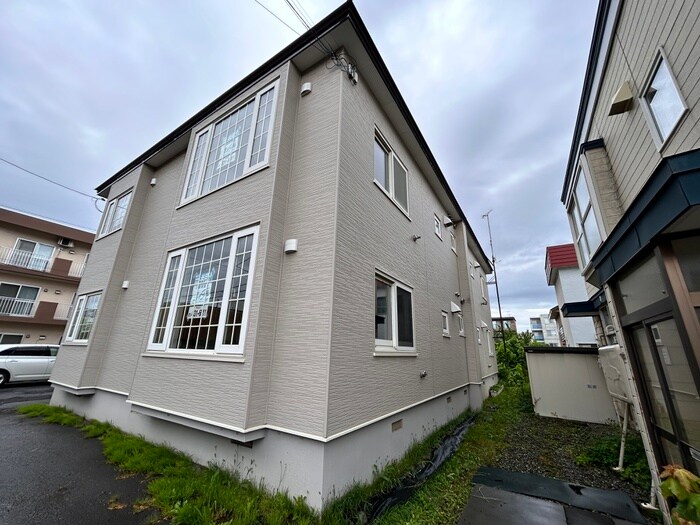 物件外観写真3　(外観写真)