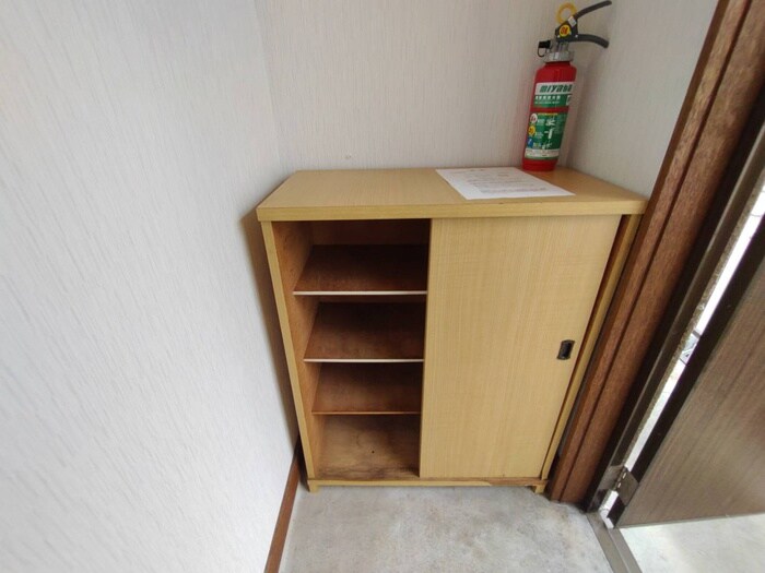 物件内観写真18　(靴箱)