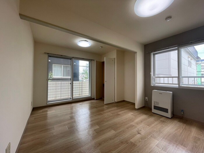 物件内観写真5　(居室)