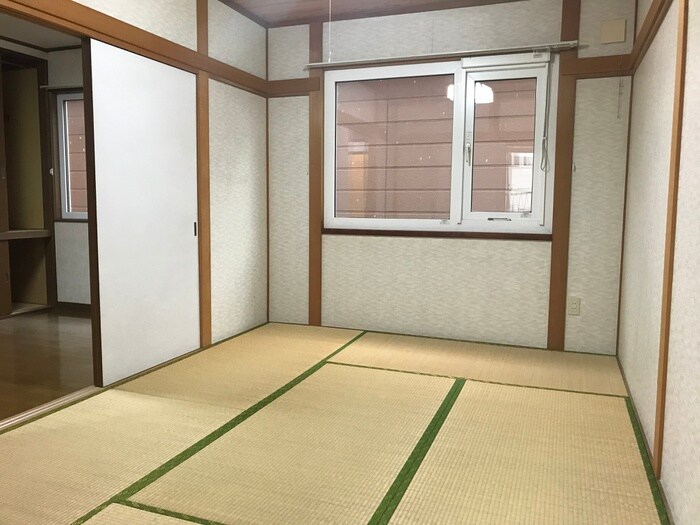 物件内観写真11　(居室)