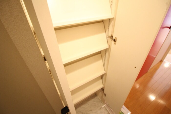 物件内観写真22　(靴箱)