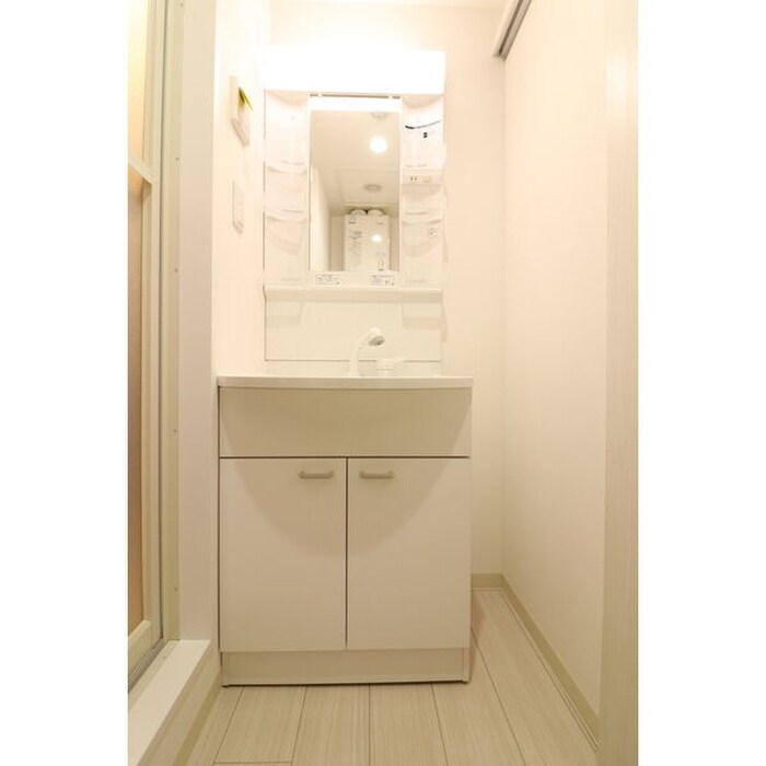 物件内観写真12　(洗面)