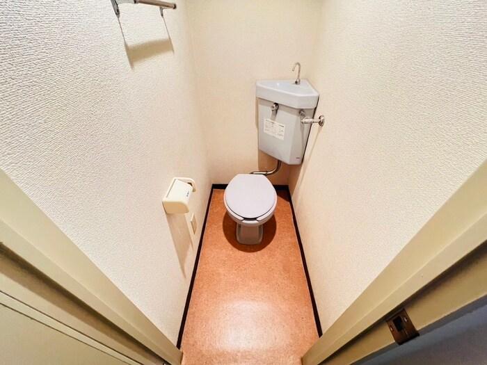 物件内観写真10　(トイレ)