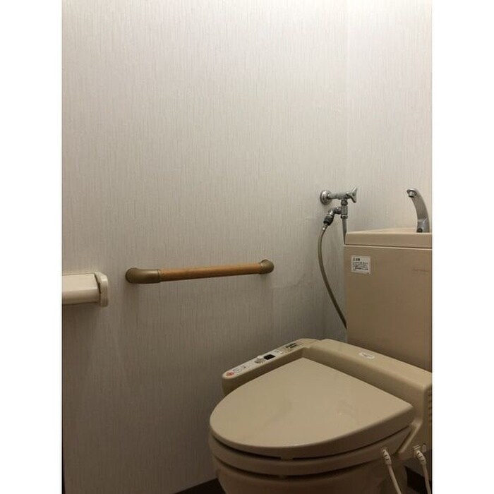 物件内観写真13　(トイレ)