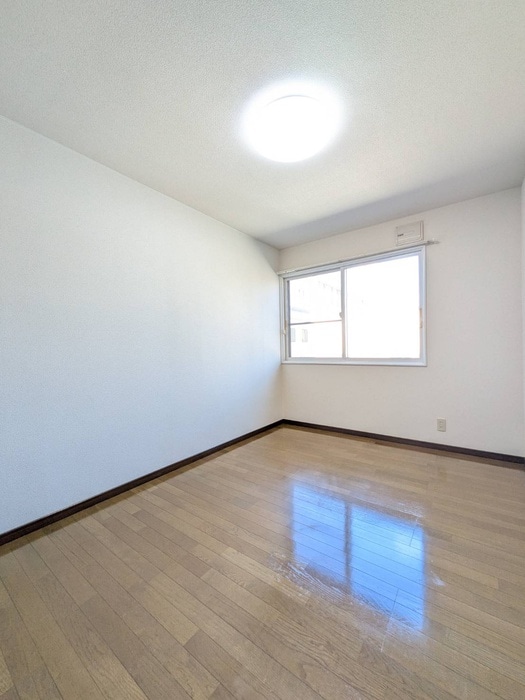 物件内観写真11　(居室)