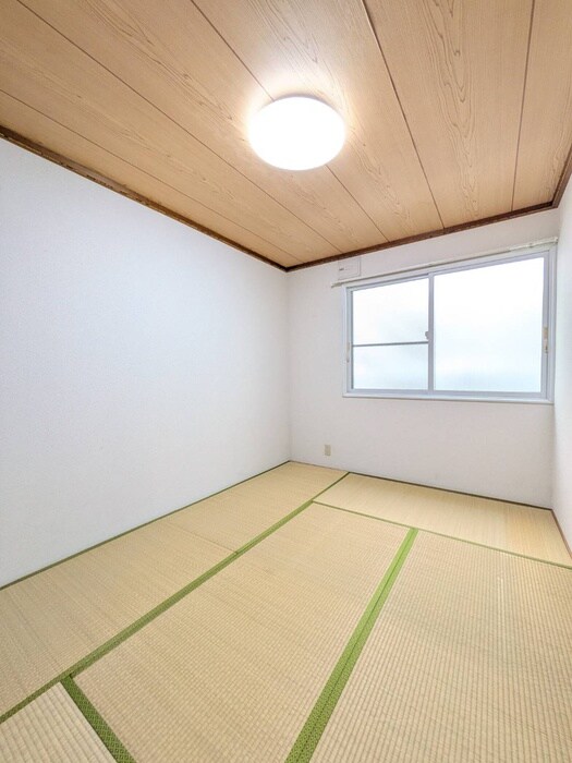 物件内観写真13　(居室)