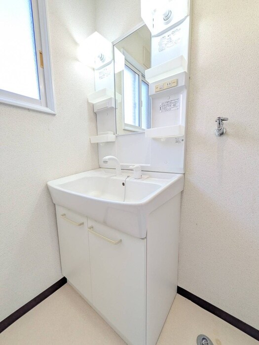 物件内観写真19　(洗面)