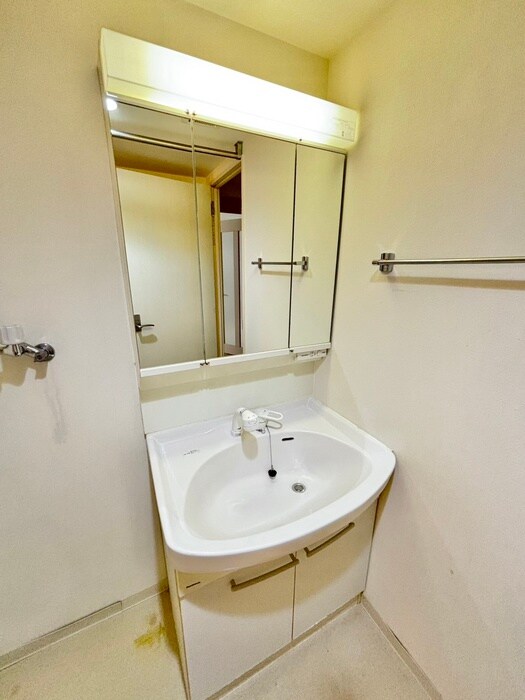 物件内観写真17　(洗面)