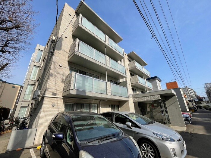 物件外観写真1　(外観写真)