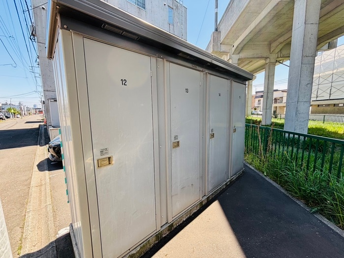 物件外観写真4　(建物設備)