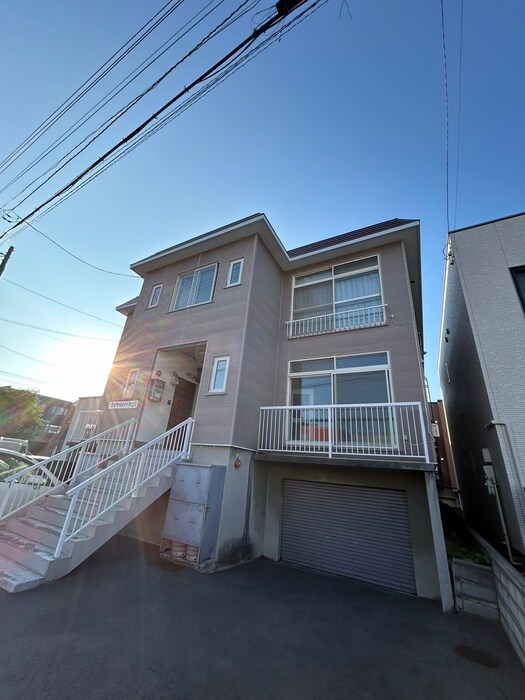 物件外観写真1　(外観写真)