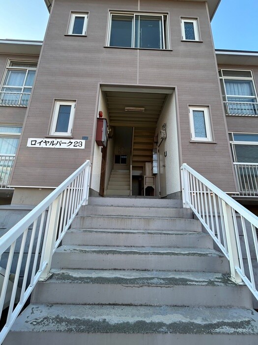 物件外観写真4　(外観写真)