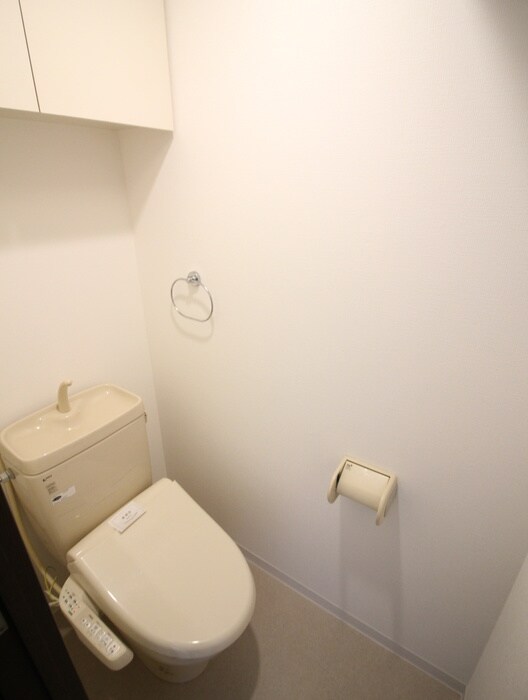 物件内観写真13　(トイレ)