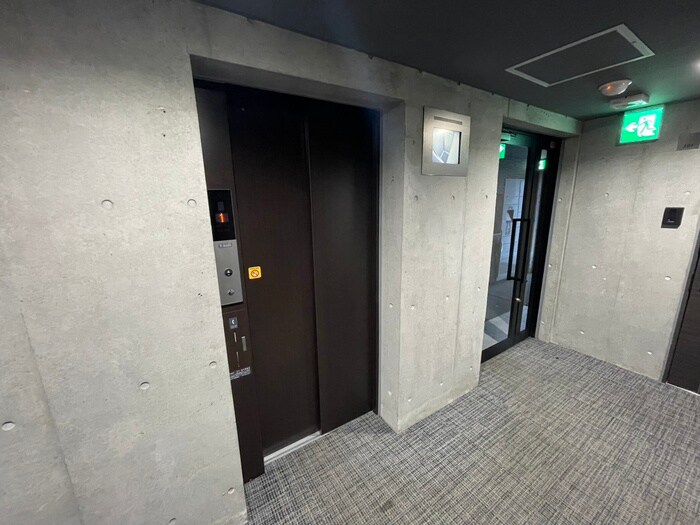 物件外観写真6　(建物設備)