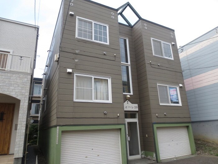 物件外観写真2　(外観写真)