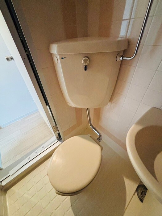 物件内観写真13　(トイレ)