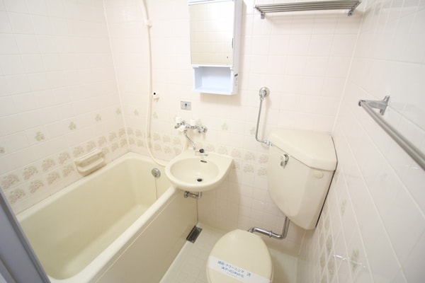 バス／シャワールーム等