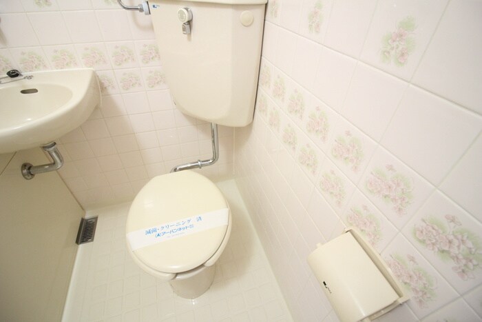 物件内観写真14　(トイレ)