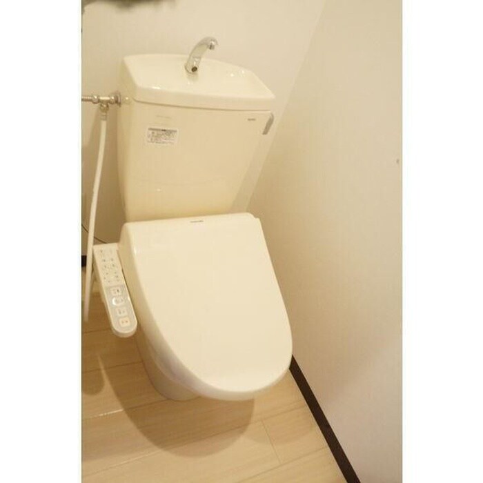 物件内観写真12　(トイレ)