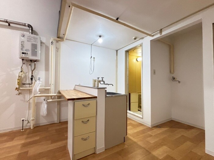 物件内観写真10　(居室)