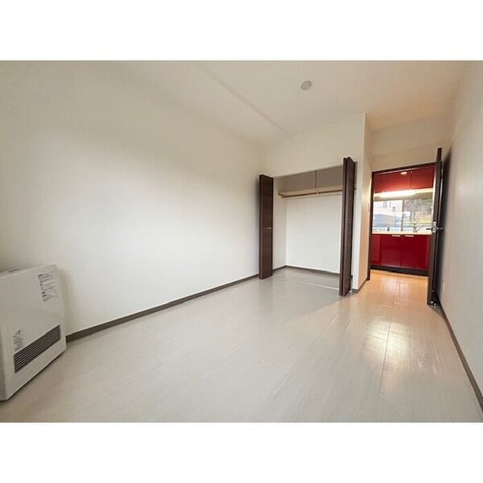 物件内観写真10　(居室)