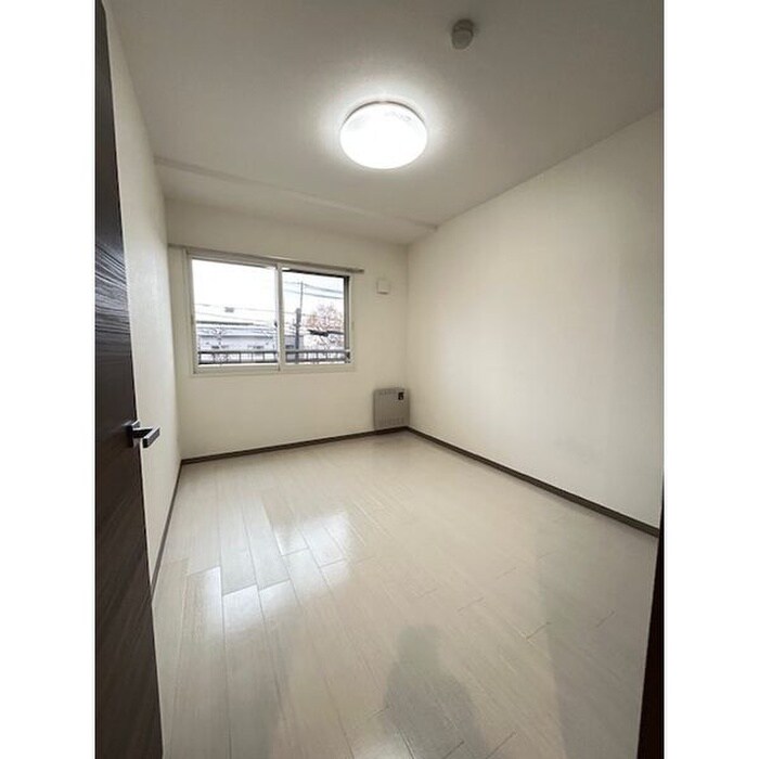 物件内観写真11　(居室)