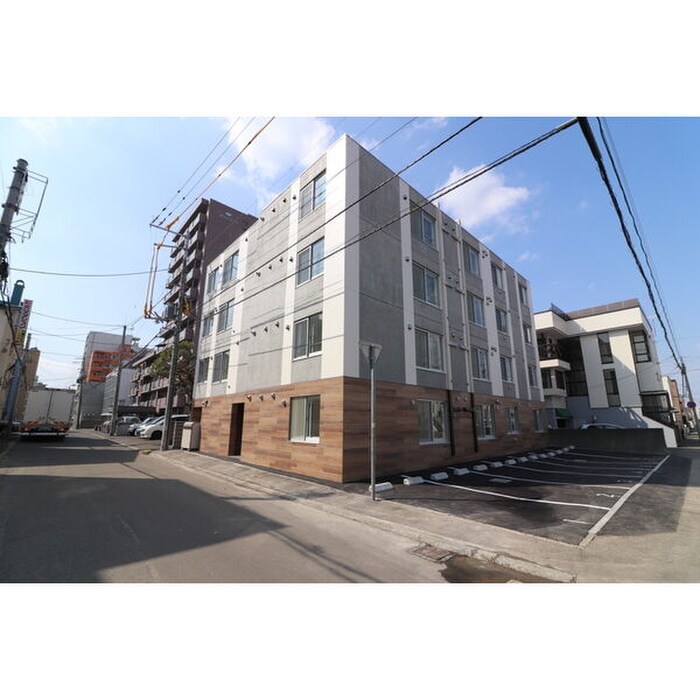 物件外観写真2　(外観写真)