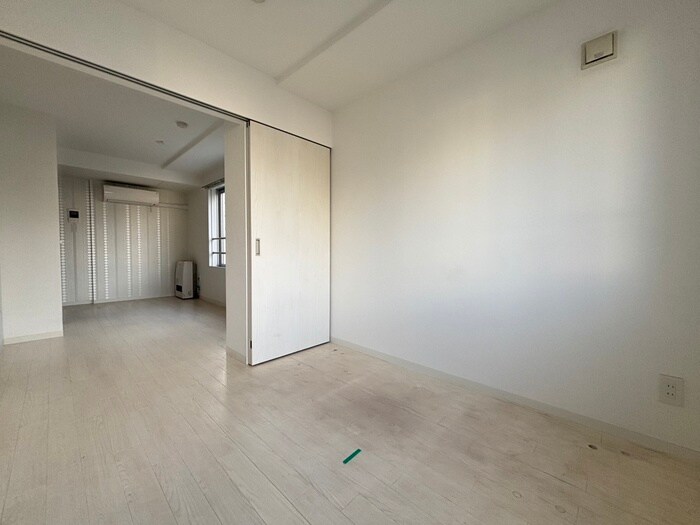 物件内観写真12　(居室)