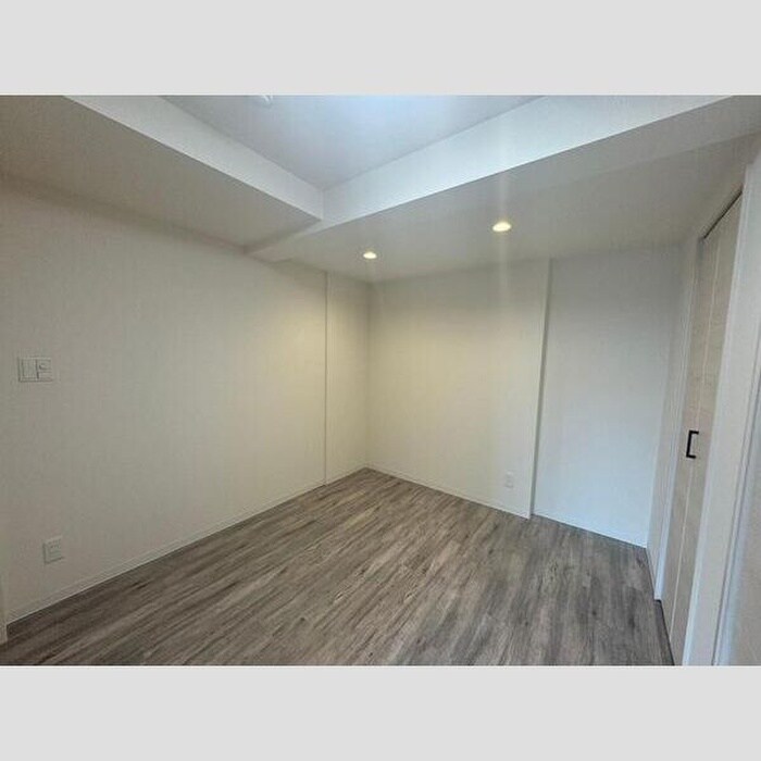 物件内観写真5　(居室)